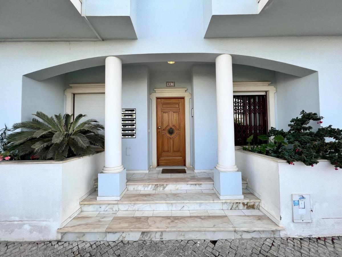 Quarteira Elegant With Pool By Homing Daire Dış mekan fotoğraf